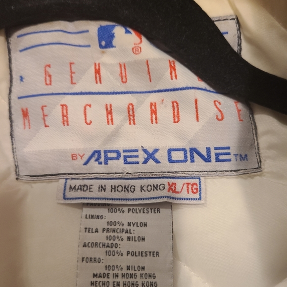 Vintage Early 90s Cleveland Indians Apex One Winter Jacket - Picture 3 of 3